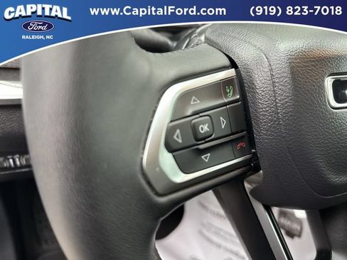 Used 2025 Jeep Compass Latitude AWD/4WD image 22