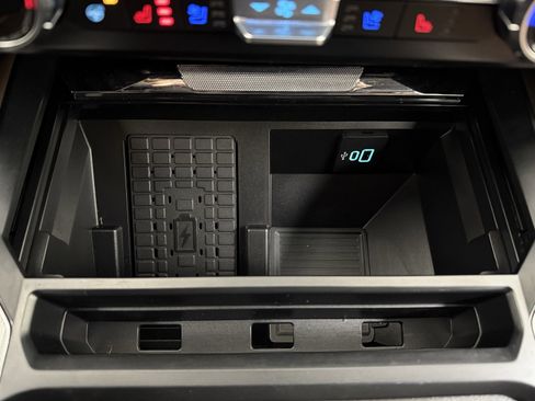 Used 2023 Ford F450 King Ranch w/ Chrome Package image 23