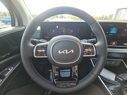 New 2026 Kia Carnival SX Prestige image 12