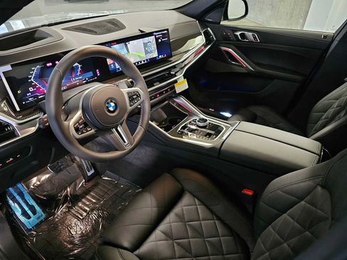 New 2026 BMW X6 M60i AWD/4WD image 2
