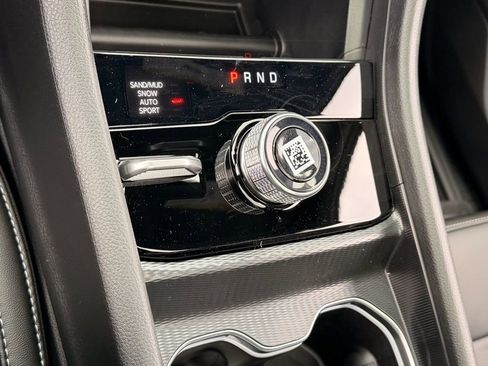 New 2025 Jeep Grand Cherokee Limited image 31