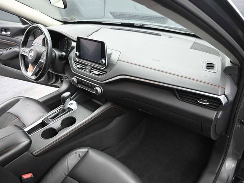 Used 2022 Nissan Altima 2.5 SR image 20