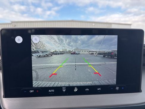 New 2025 Ford Maverick XL w/ Equipment Group 101A image 22