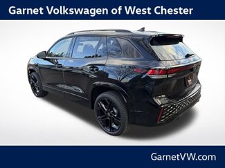 New 2026 Volkswagen Tiguan SE R-Line AWD/4WD video 3