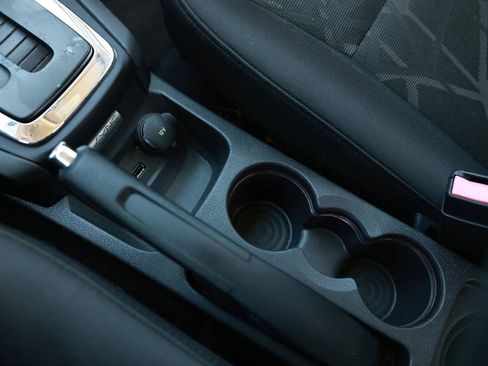 Used 2013 Ford Fiesta SE image 39