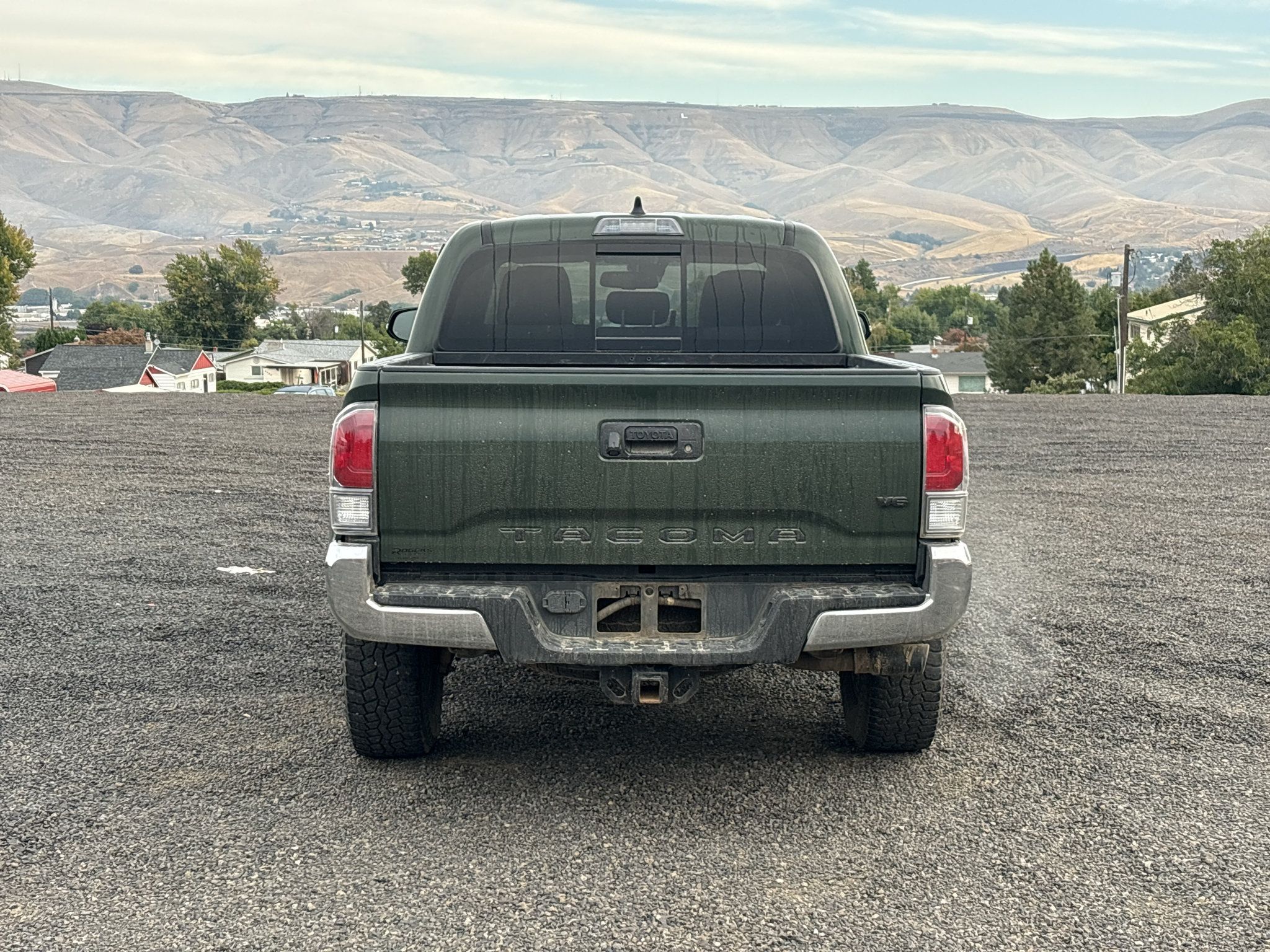 Certified 2022 Toyota Tacoma TRD Off-Road w/ Black Out Package (TMS) AWD/4WD image 19