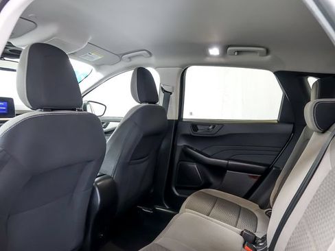 Used 2022 Ford Escape SE AWD/4WD image 15