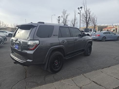 Used 2016 Toyota 4Runner TRD Pro image 5