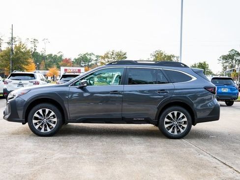 New 2025 Subaru Outback Limited image 2