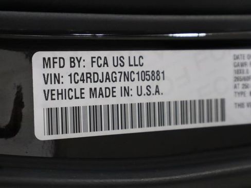 Used 2022 Dodge Durango SXT AWD/4WD image 35