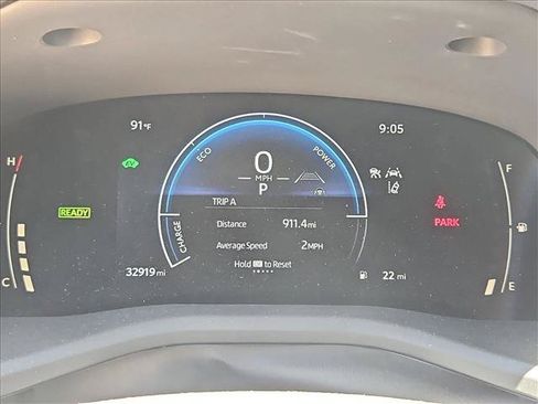 Used 2025 Toyota Camry SE w/ Convenience Package FWD image 13