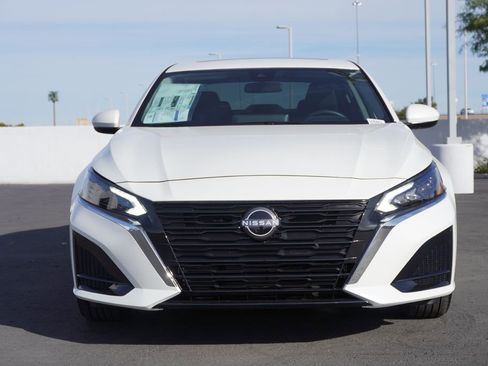 Certified 2025 Nissan Altima 2.5 SV w/ SV Special Edition Package image 5