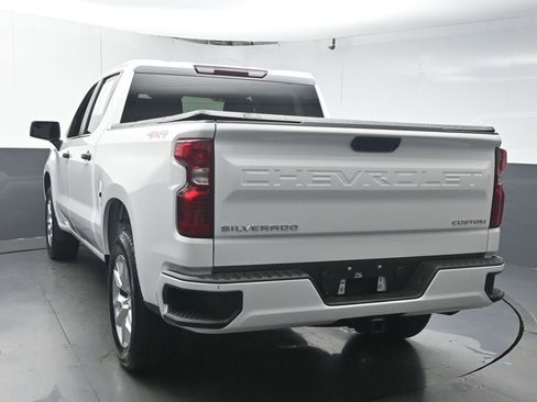 Used 2022 Chevrolet Silverado 1500 Custom AWD/4WD image 6