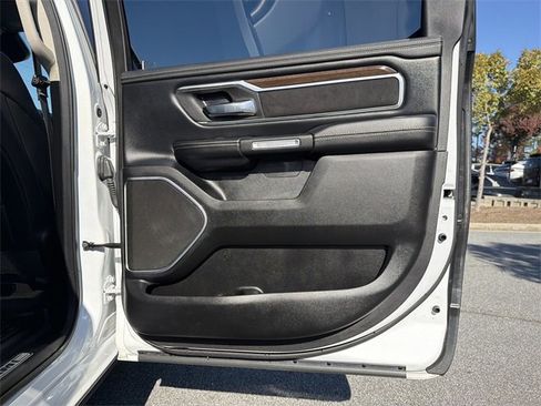 Used 2022 RAM 1500 Laramie image 16