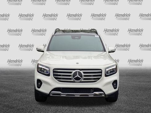 New 2025 Mercedes-Benz GLB 250 image 3