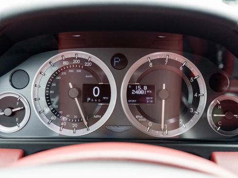 Used 2016 Aston Martin Rapide S image 6