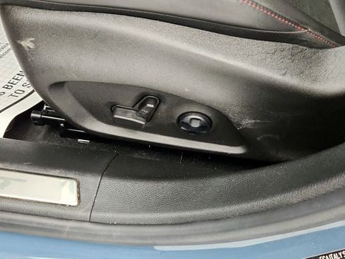 Used 2024 Dodge Hornet R/T image 11