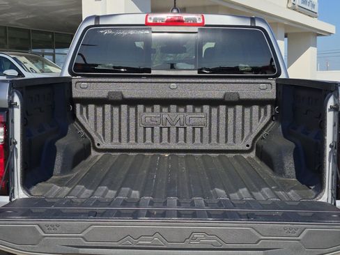 Used 2026 GMC Canyon Denali image 9