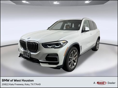 Used 2021 BMW X5 xDrive40i w/ Premium Package AWD/4WD image 1
