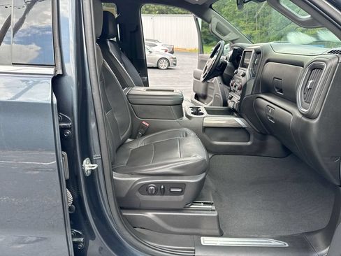 Used 2021 Chevrolet Silverado 1500 LTZ RWD image 32