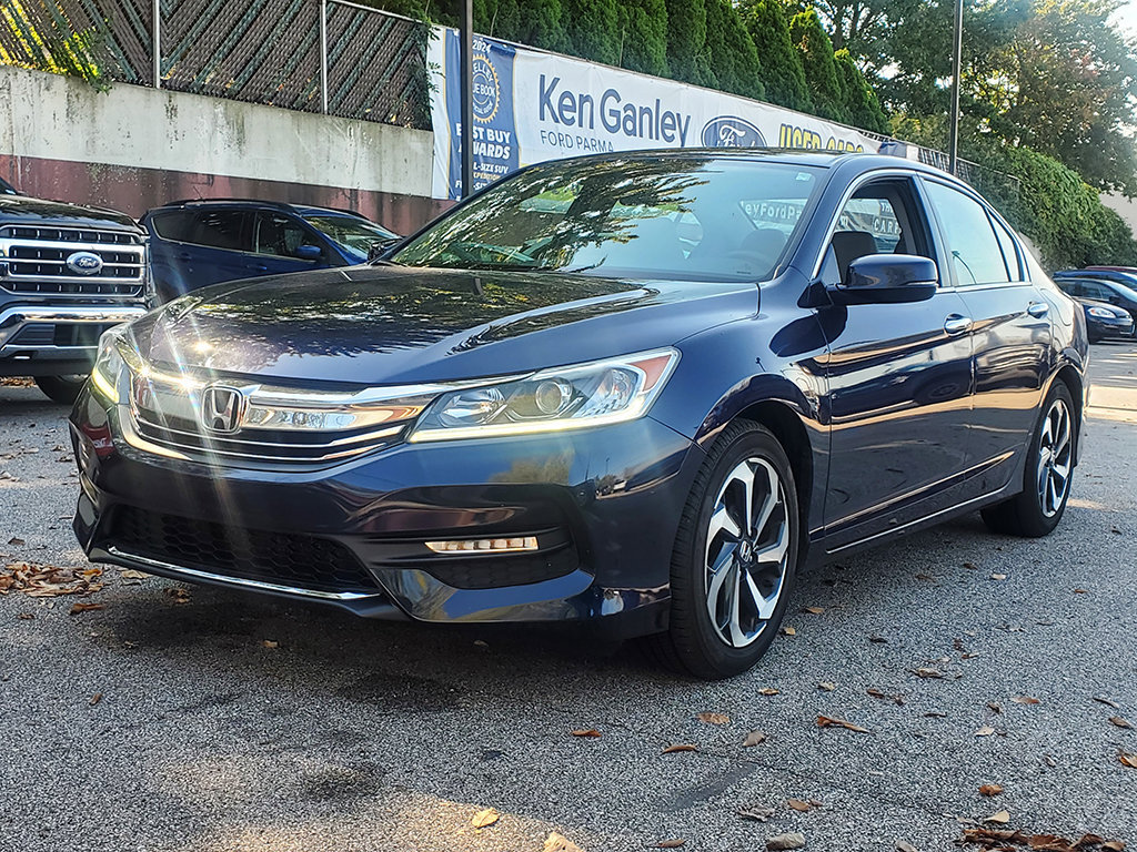 Used 2017 Honda Accord EX-L image 1