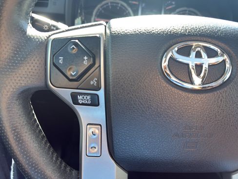 Used 2020 Toyota 4Runner Limited AWD/4WD image 20
