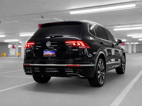 Used 2021 Volkswagen Tiguan SEL Premium R-Line AWD/4WD image 6
