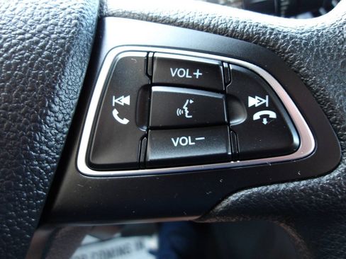 Used 2019 Ford Escape SE AWD/4WD image 19