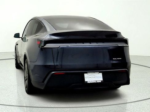 Used 2026 Tesla Model Y Long Range AWD/4WD image 6