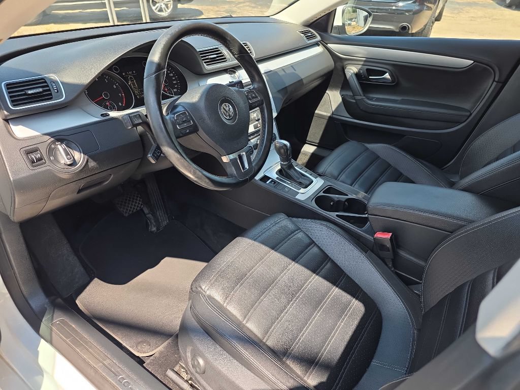 Used 2013 Volkswagen CC Sport Plus FWD image 9
