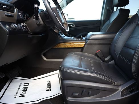 Used 2017 GMC Yukon Denali w/ Enhanced Security Package image 11