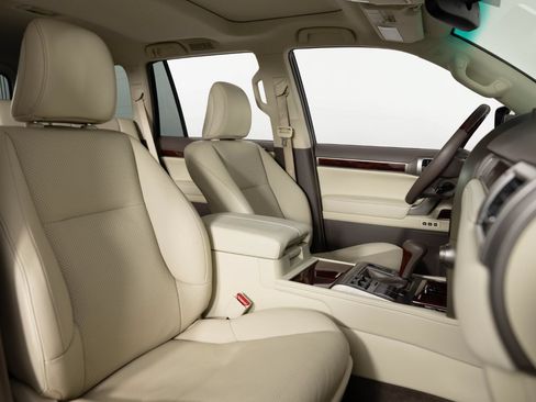 Used 2013 Lexus GX 460 w/ Comfort Plus Pkg AWD/4WD image 28