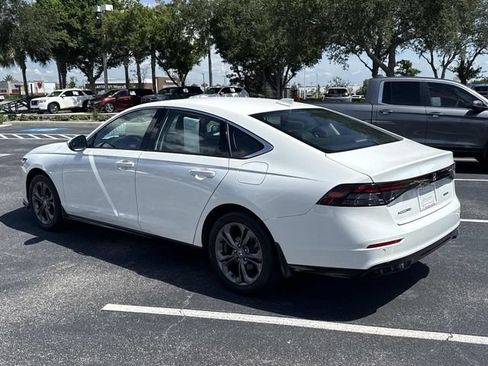 Certified 2024 Honda Accord EX-L image 6