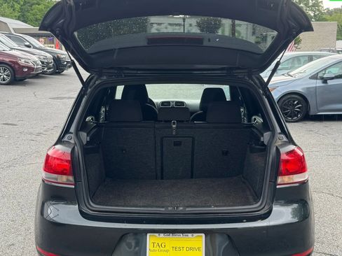 Used 2011 Volkswagen GTI 4-Door FWD image 7