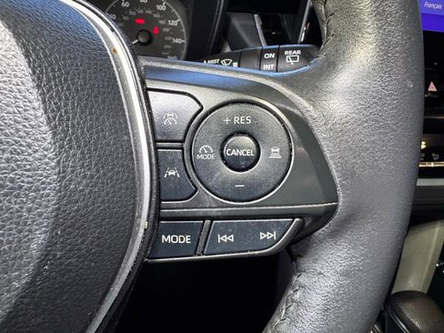 Certified 2024 Toyota Corolla Cross LE image 29