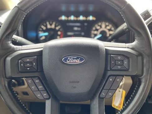 Used 2019 Ford F150 XLT w/ Equipment Group 302A Luxury image 20