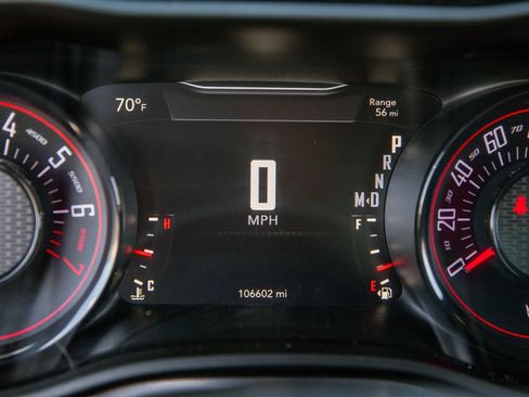 Used 2019 Dodge Challenger SXT w/ Plus Package RWD image 17