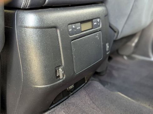 Used 2018 Nissan Armada SV w/ Driver Package AWD/4WD image 37