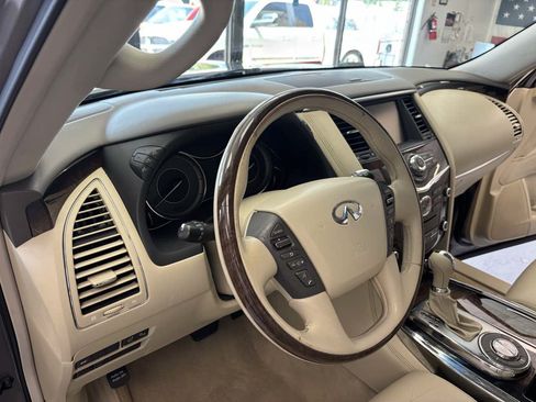 Used 2014 INFINITI QX80 2WD w/ Deluxe Touring Package image 14