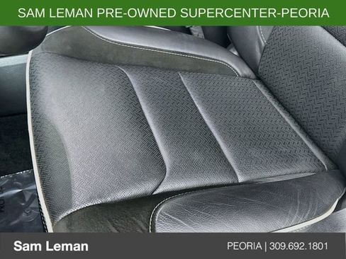 Used 2025 RAM 1500 Laramie w/ Sport Appearance Package AWD/4WD image 19