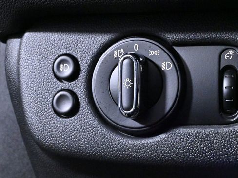 Certified 2023 MINI Cooper Clubman S w/ Premium Package image 21