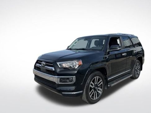 Used 2021 Toyota 4Runner Limited image 11