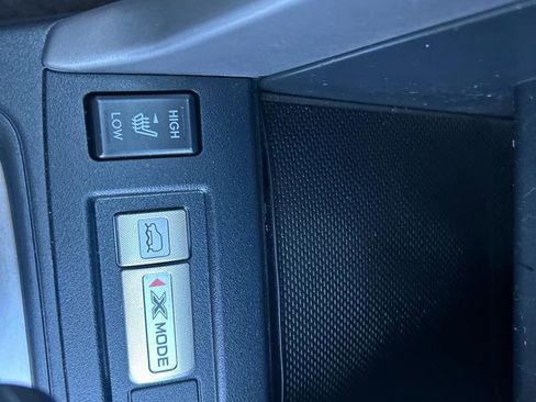 Used 2017 Subaru Forester 2.5i Premium w/ All-Weather Package image 14