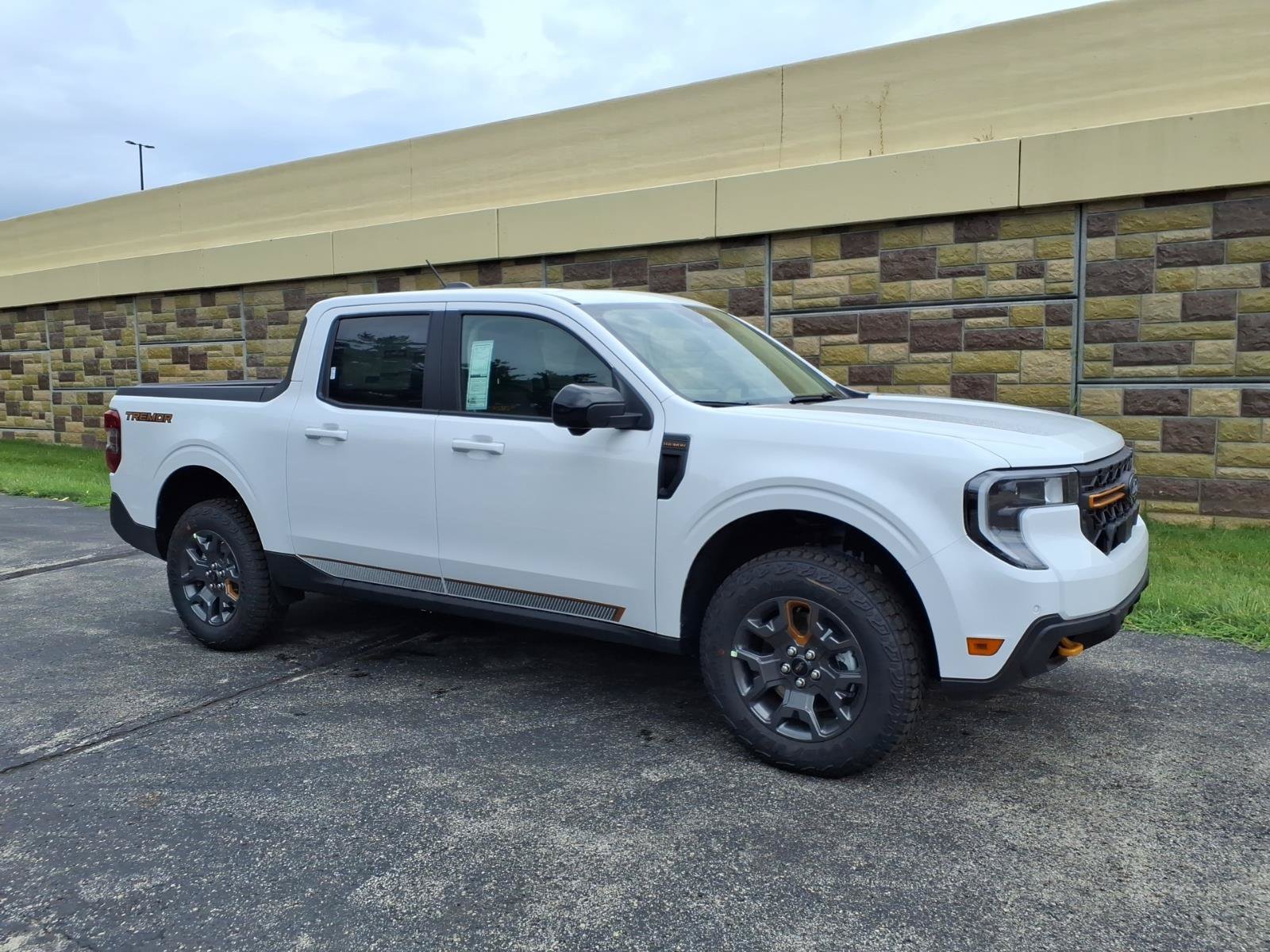New 2026 Ford Maverick Tremor AWD/4WD image 1