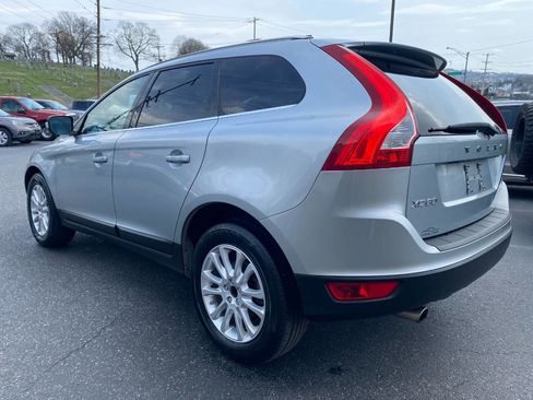 Used 2010 Volvo XC60 T6 image 5