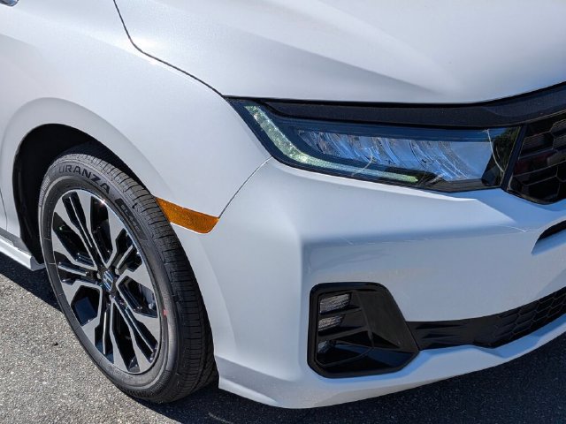 New 2027 Honda Odyssey Elite image 3