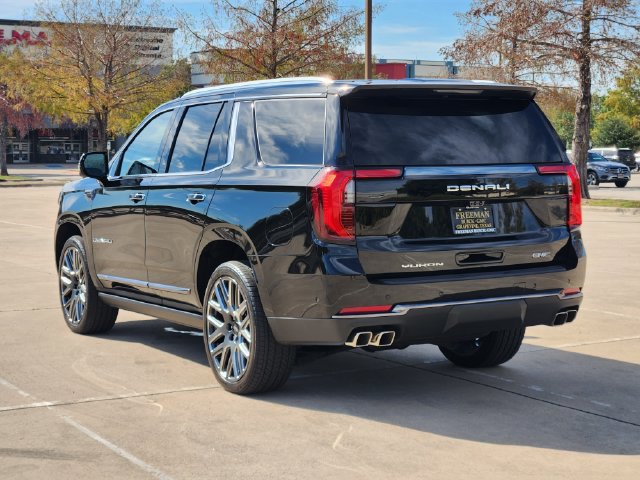 Used 2026 GMC Yukon Denali Ultimate w/ LPO, Floor Liner Package AWD/4WD image 7
