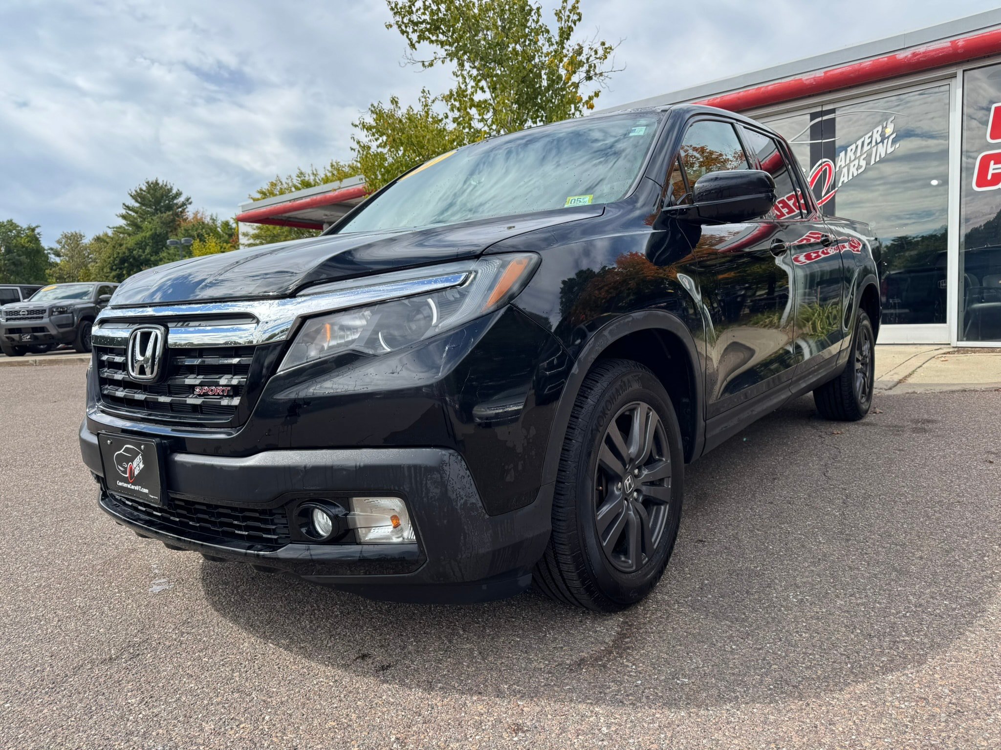 Used 2017 Honda Ridgeline Sport image 1