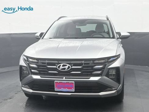 Used 2025 Hyundai Tucson SEL FWD image 3