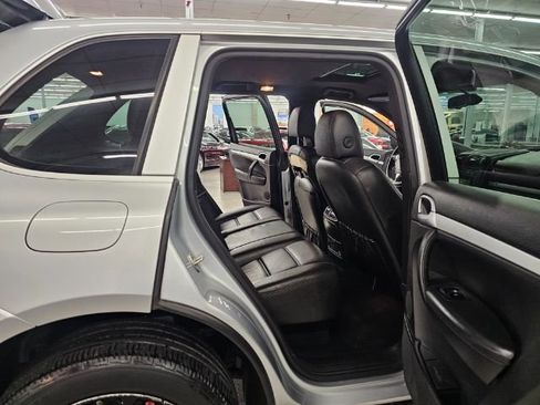 Used 2008 Porsche Cayenne image 30